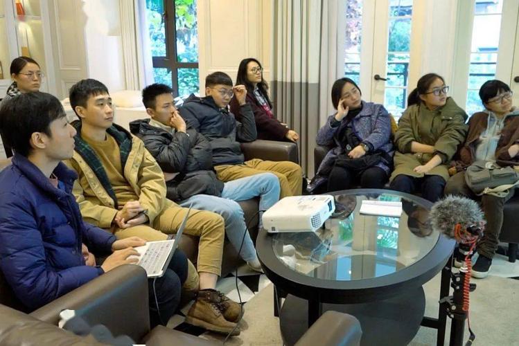回顾|环保英语俱乐部之垃圾管理小小见习生课堂